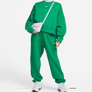 Nike Green Sweatpants